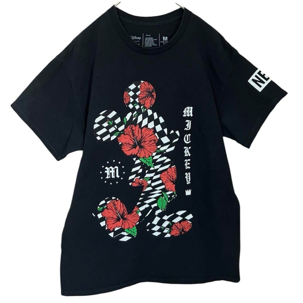 Disney  Women's NEFF Mickey Mouse Graphic Tee Size M